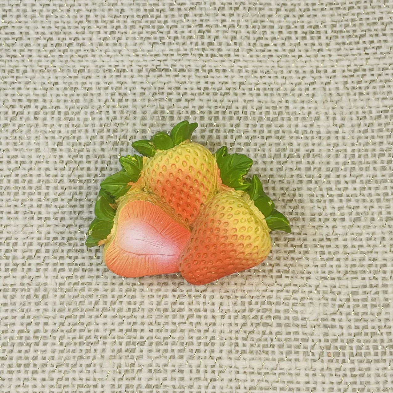 B02 - Strawberry