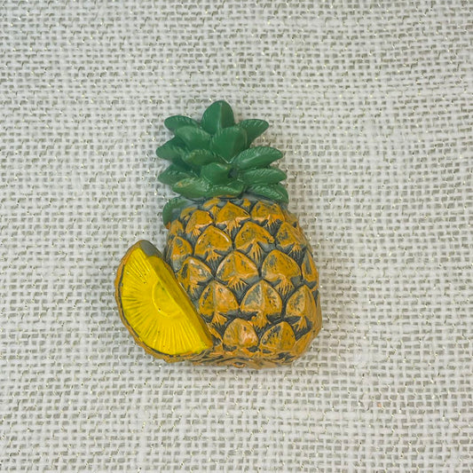 B01 - Pineapple